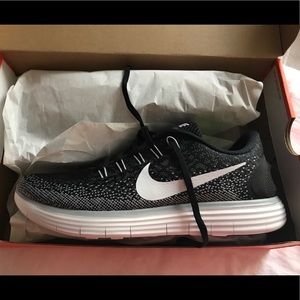 Nike Free RN Distance NEW IN BOX